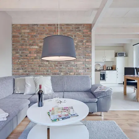 Апартаменты Holiday Tu Hus In Linde Eck Цингст
